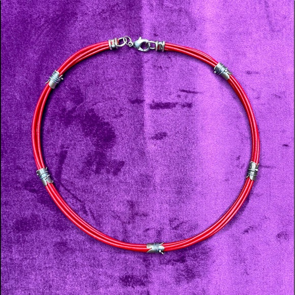 Red Leather Choker - Picture 3 of 5